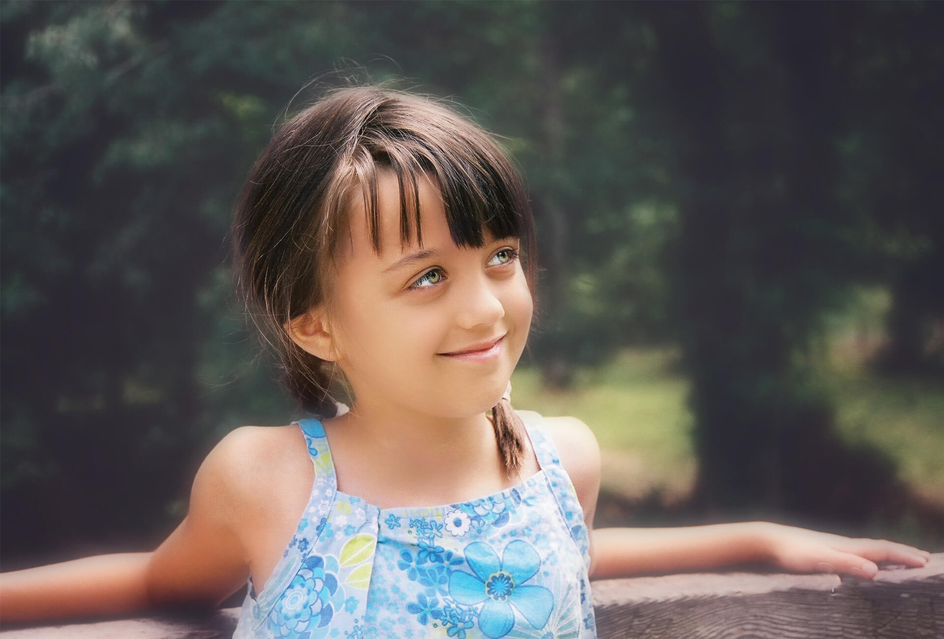 Fade to Blaq | Williamsburg Kentucky Portrait and Family Photographer