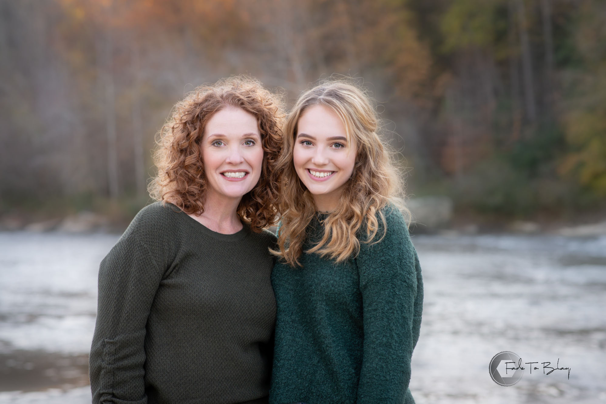 Fade to Blaq | Williamsburg Kentucky Portrait and Family Photographer